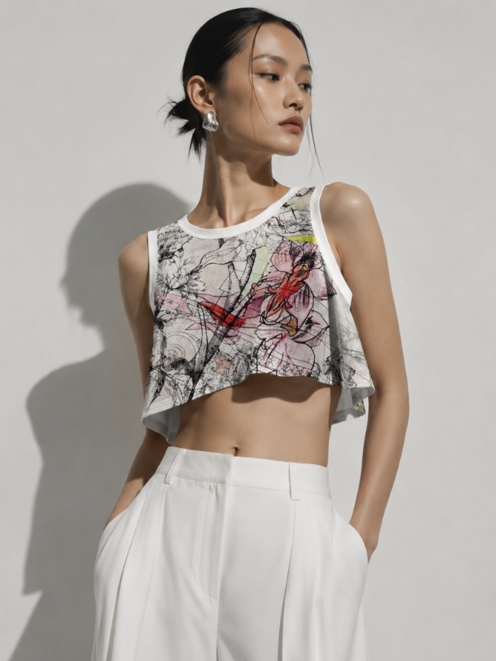 Clover Canyon Botanical Cropped Short Sleeve Trapeze Top Sz XS Artsy Chic